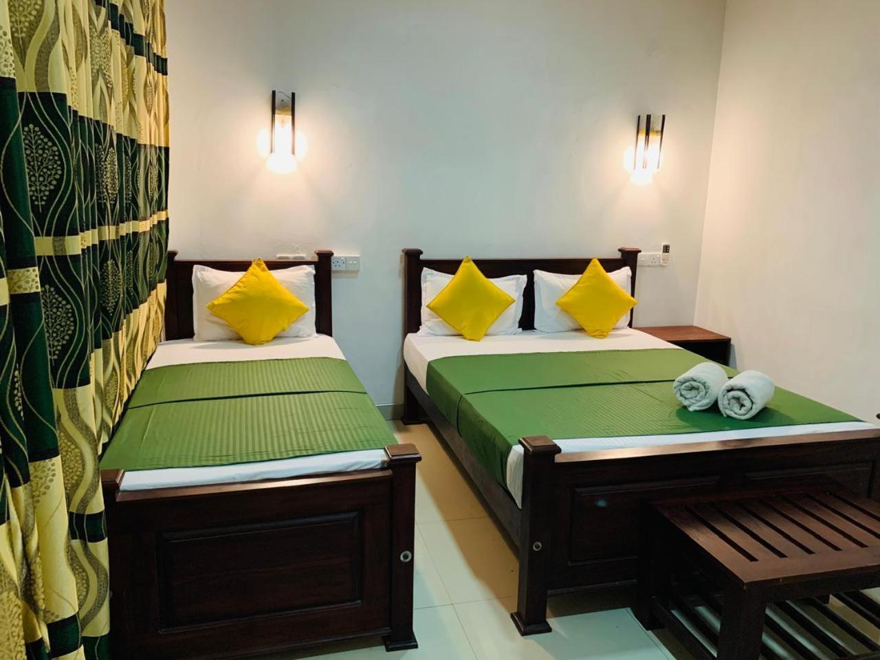 Habarana Dulwan Guest House Habitación foto